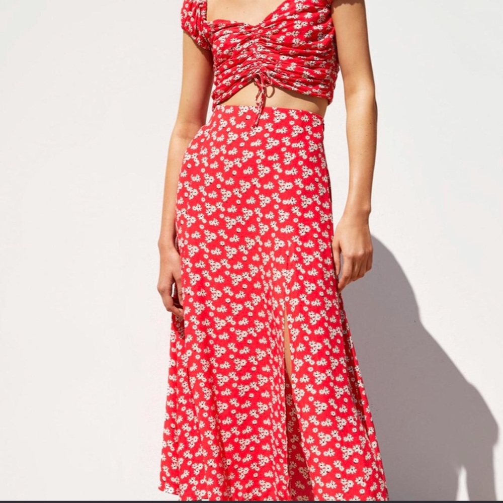 Zara Red and White Floral Top